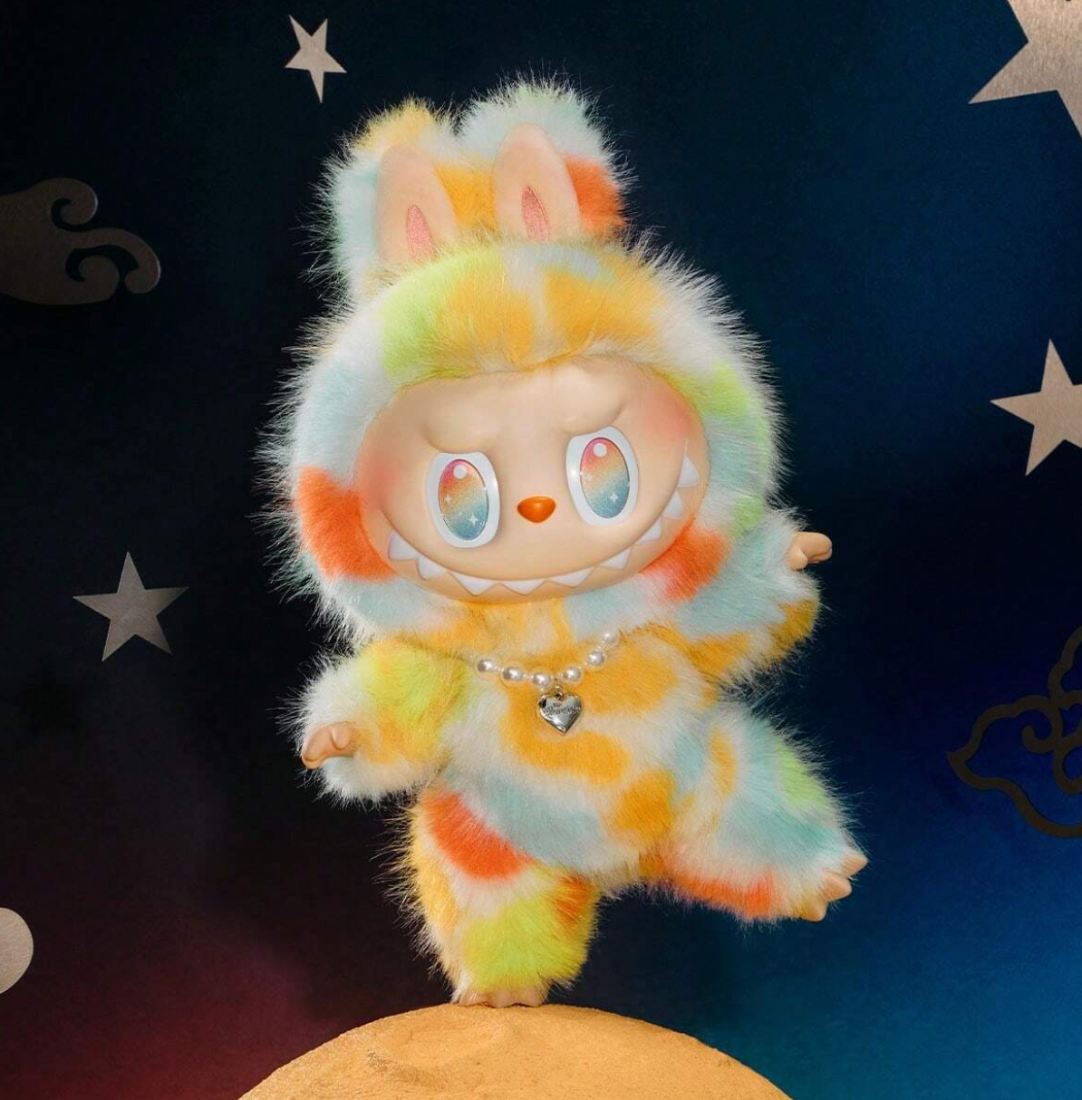 THE MONSTERS Big into Energy Series-ROCK THE UNIVERSE Vinyl Plush Doll(PM-074708-OS) 1pc