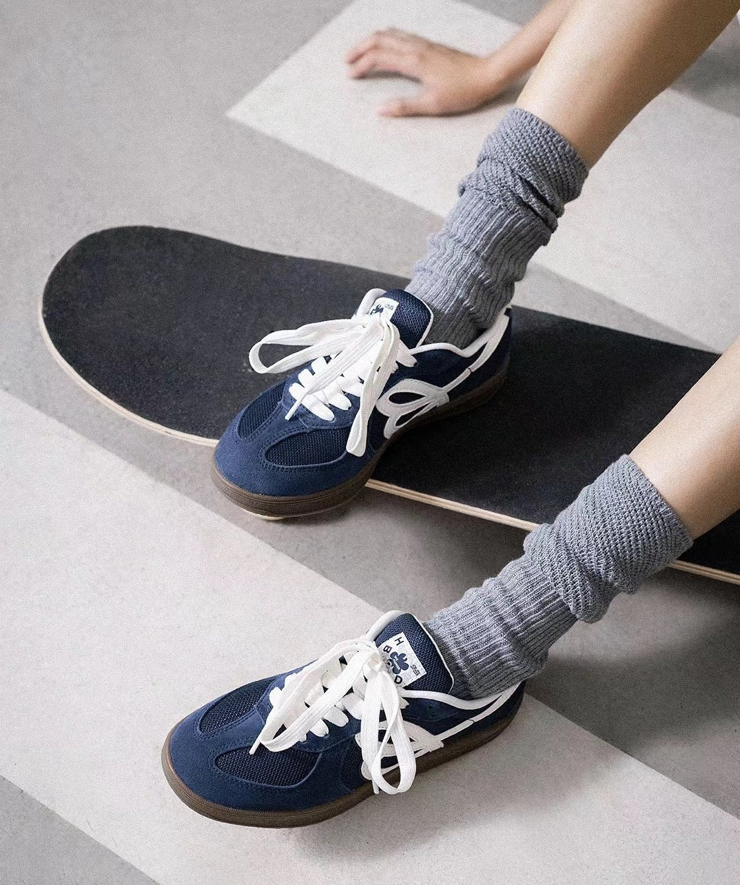 Happy Birds Day Low Sneakers navy