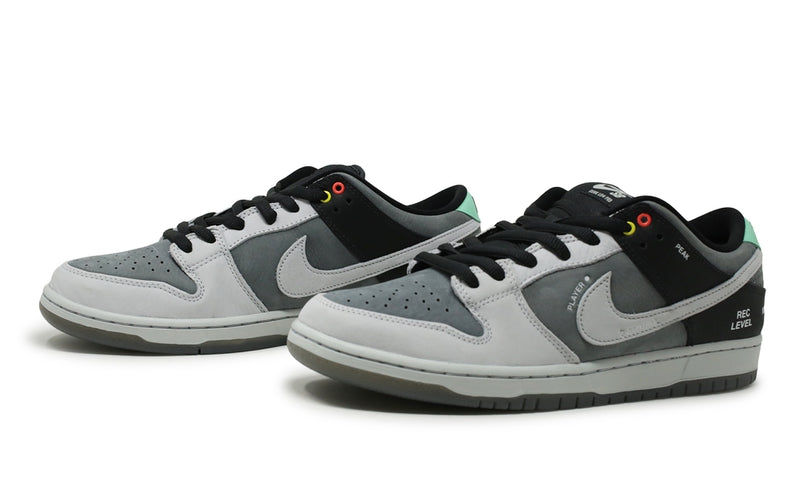 Nike SB Dunk Low VX1000