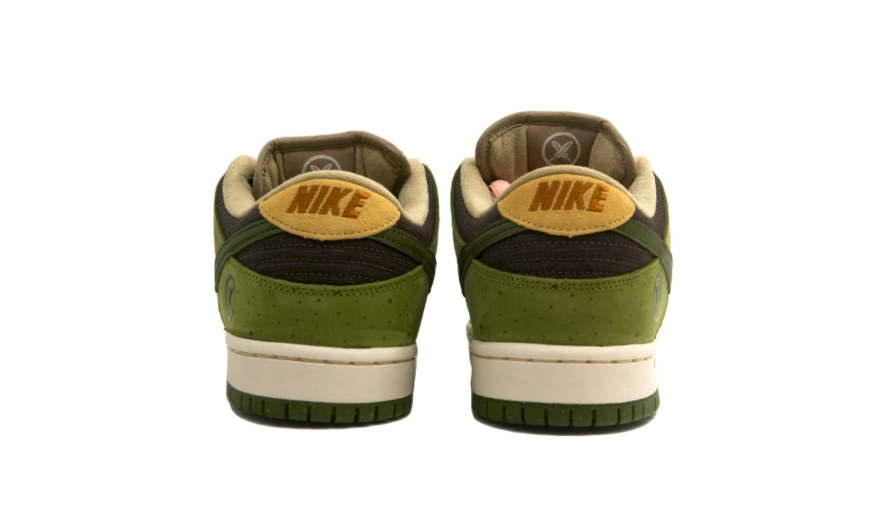 Nike SB Dunk Low Yuto Horigome Matcha