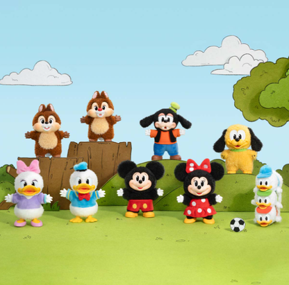 Mickey Family Cute Together Keychain Series Figures (PM-065386-OS) 1pc