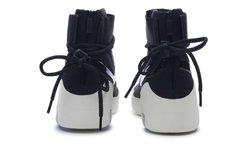 Nike fear of god sa top